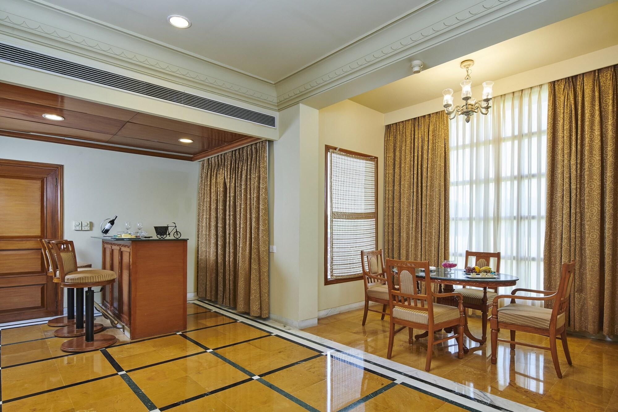 เดอะ อัมเหม็ด โชติปุระ พาเลส รีสอร์ต แอนด์ สปา Hotel จ๊อดปูร์ ภายนอก รูปภาพ