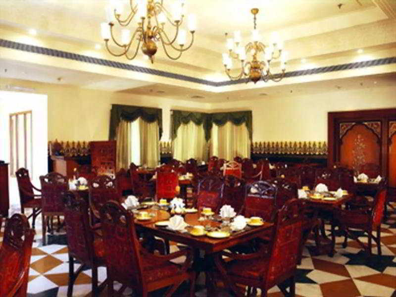 เดอะ อัมเหม็ด โชติปุระ พาเลส รีสอร์ต แอนด์ สปา Hotel จ๊อดปูร์ ร้านอาหาร รูปภาพ